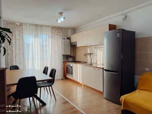 Apartament 2 camere, et 2, parcare, langa Atelierul de Pizza Floresti