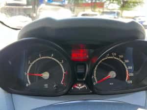 Ford Fiesta, 2010, 1.4 benzina, manual, 85776 km detalii pe autoavariat-ro — miniatura 5