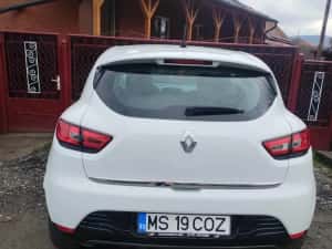 Vând Renault clio