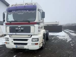 Cap tractor man tga — miniatura 1