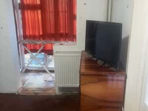Inchiriez Apartamen 2 camere Zona sagului — miniatura 4