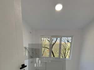 Apartament 3 camere 71 mp etaj 2 Turnu Magurele/Grand arena — miniatura 4