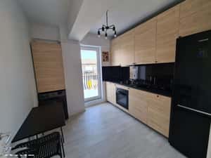 Apartament superb 2 camere în Complex Maramureș Otopeni — miniatura 2