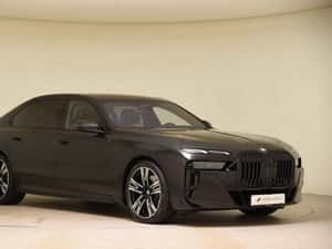 BMW 740 - 2025 - 106.900 EUR