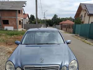 mercedes e220 cdi — miniatura 10