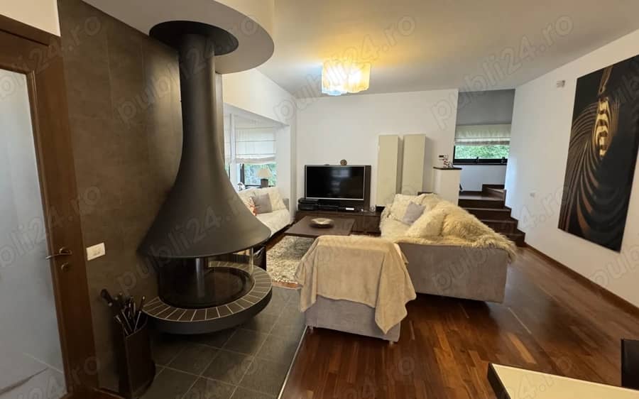 Casa de vacanta de vanzare in Predeal-Cioplea — fotografie 1 din 8