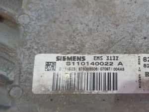 Calculator motor ECU 1.4 Benzina EMS3132 8200598393 8200636605 Renaul — miniatura 4
