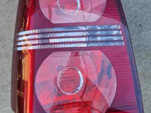 Stop stanga Touran facelift cod 1T0 945 095 N — miniatura 4