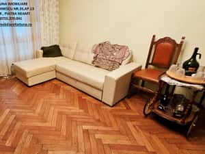 Apartament 3 camere, etaj 1, zona Centrala, ideal pentru locuit sau firma — miniatura 1
