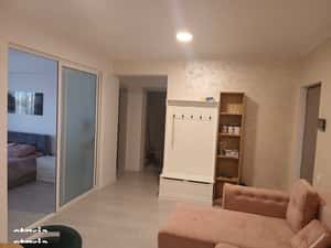 Inchiriez apartament 3 camere soho brasov — miniatura 3