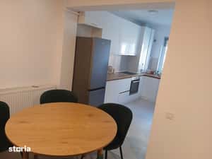 Inchiriez apartament 3 camere soho brasov — miniatura 4
