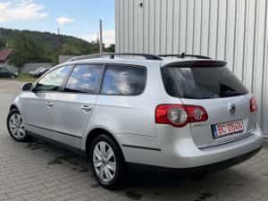 VW Passat B6 / 2.0 Tdi/Cbab/140cp/2009/Euro 5 /Dublu Clima/ParkAssist/ Manual 6+1 — miniatura 4