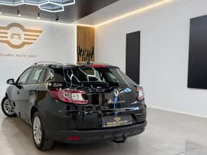 Renault Megane Manuală 110 HP Diesel — miniatura 4