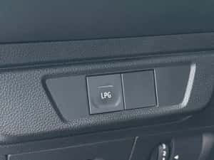 Autoturism Dacia Logan — miniatura 8