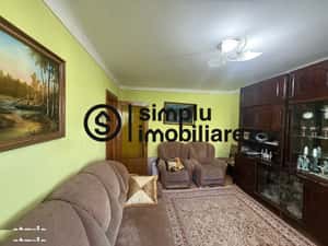 Apartament 4 camere 1 Mai Langa Spitalul Nr 1 — miniatura 3