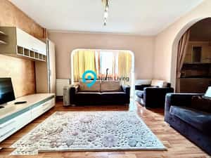 Garsoniera Mall Vitan | Agatha Barsescu