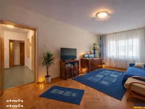 Distinctiv apartament, decomandat, 3camere, boxa, loc parcare, Central — miniatura 3
