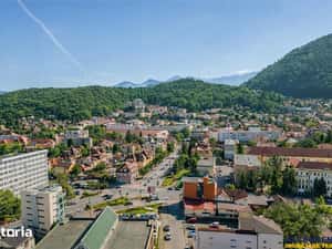 Distinctiv apartament, decomandat, 3camere, boxa, loc parcare, Central — miniatura 4