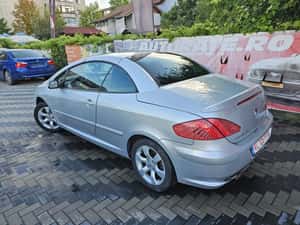 Peugeot 307cc cabrio 1.6i 2006 Euro4 la doar 3000 euro!!! — miniatura 7