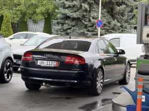 Audi A8 Facelift Quattro 3.0TDI/Webasto/Distronic,Trapa -panou solar! — miniatura 10