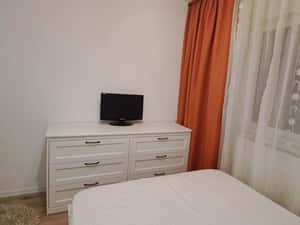 Apt 2 cam D, centru Iasi Targu Cucu, mobilat utilat, et 3, la bulevard — miniatura 3