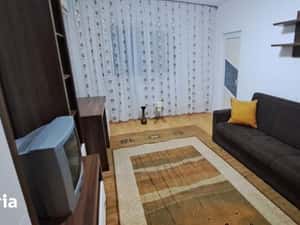 Apt 2 cam D, centru Iasi Targu Cucu, mobilat utilat, et 3, la bulevard — miniatura 4