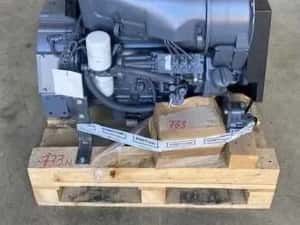 Motor Deuzt F3L914 in 3 pistoane — miniatura 2