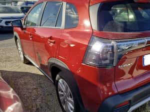 Suzuki (SX4) S-Cross 1.5 DualJet Hyb Privilege — miniatura 4