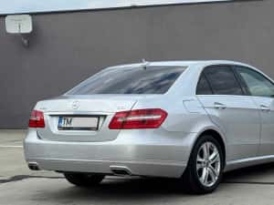 Mercedes-Benz E220 Avantgarde 2.2 CDI Diesel BlueEffciency — miniatura 5