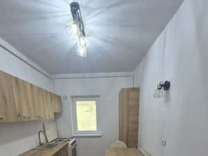 Apartament cu 2 camere, decomandat - zona Racadau — miniatura 6