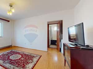 Apartament 2 camere, cochet, etaj 3, balcon, zona ITC, Brașov — miniatura 4