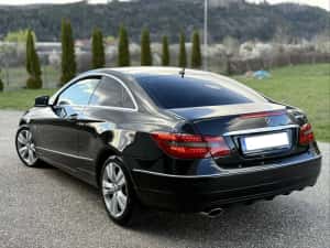 Mercedes E250 Coupe * AMG * Cutie Automată * Euro 5 ‼️ — miniatura 4