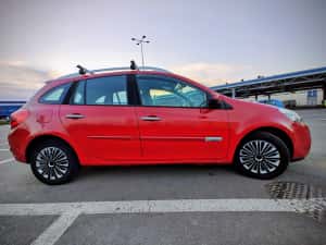Vand  Renault Clio 3  Grandtour cutie robotizata — miniatura 4