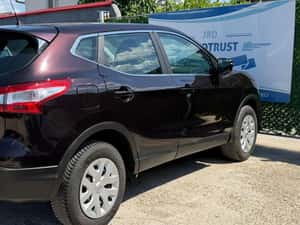 Nissan Qashqai, 2015, 259.566 km, Diesel, 8.800 EUR — miniatura 4