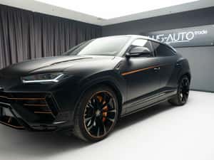 Lamborghini Urus Automată 666 HP Benzină