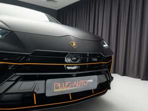 Lamborghini Urus Automată 666 HP Benzină — miniatura 5
