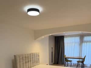 CHIRIEZ APARTAMENT – ZONA ȘCOLILOR / Microhala