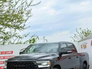 Dodge RAM 1500 HEMI Sport, 401 cp, 98.000 km, 50.700 EUR — miniatura 3