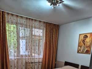 Inchiriez apartament 2 camere -Căminul de Garnizoană județul Buzău — miniatura 5