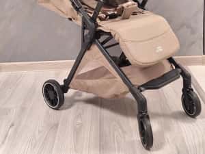Britax  TIRA Carucior Bej  ultra compact 7,3kg pliere cu 1 mâna 0-22kg — miniatura 2