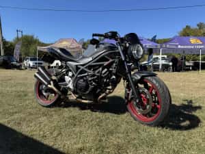 Suzuki SV 650 2023 14.000km — miniatura 2