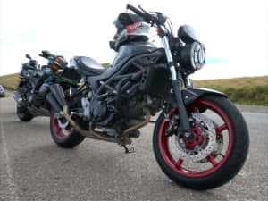 Suzuki SV 650 2023 14.000km — miniatura 8