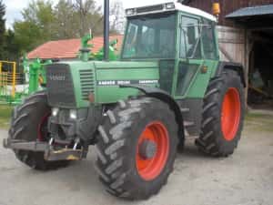 Dezmembrez Tractor Claas Arion 650 — miniatura 7