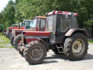 Dezmembrez Tractor Claas Arion 650 — miniatura 8