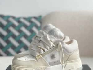 AMIRI ALBI ( verificare colet ) — miniatura 9