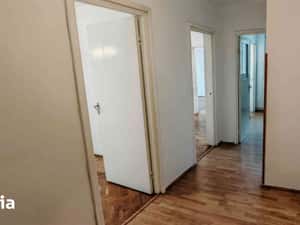 Vând apartament cu 3 camere zona Calea București - Astra — miniatura 4