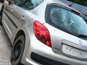 Haion peugeot 207 — miniatura 2