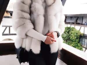 Haina din blana naturala — miniatura 1