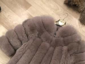 Haina din blana naturala — miniatura 2