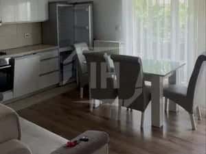 Apartament 3 camere si garaj, zona Zorilor, pet friendly